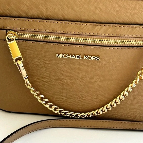 🌸NWT Michael Kors Jet Set Large Camel Crossbody With Chain - Picture 4 of 13